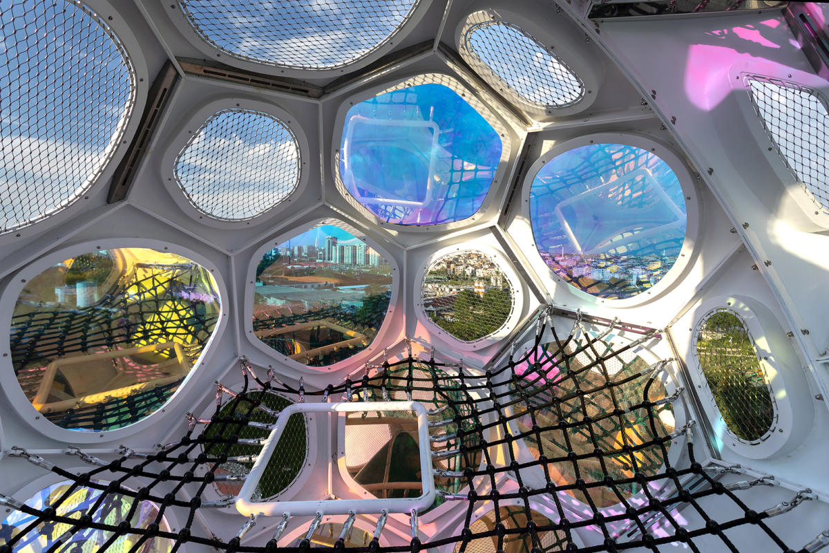 马尔马拉广场云团游戏装置-16