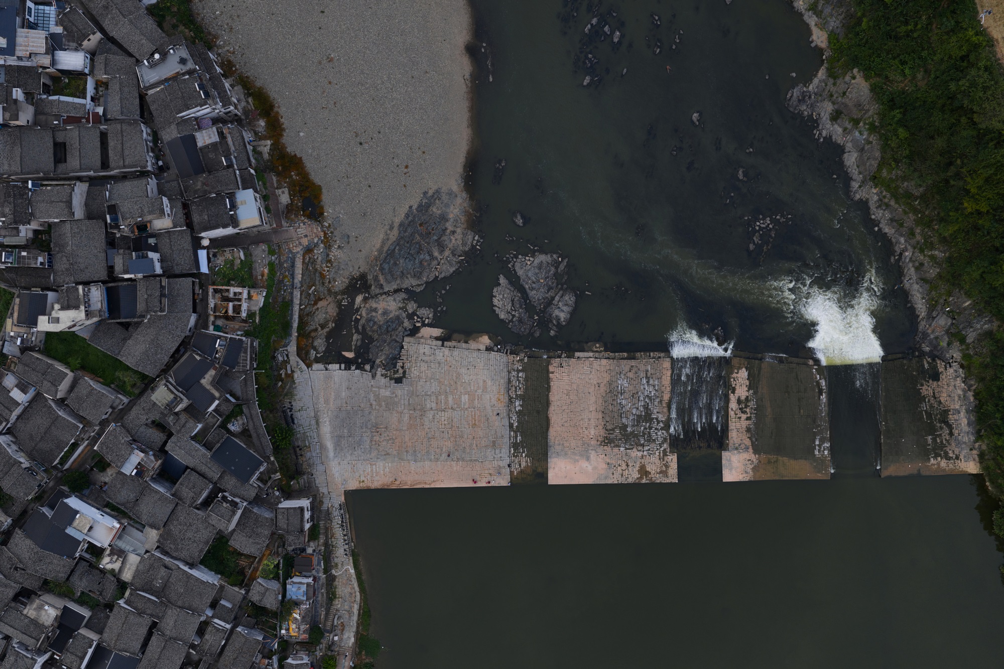 黄山紫阳烟雨度假酒店丨中国安徽丨风合睦晨空间设计-29