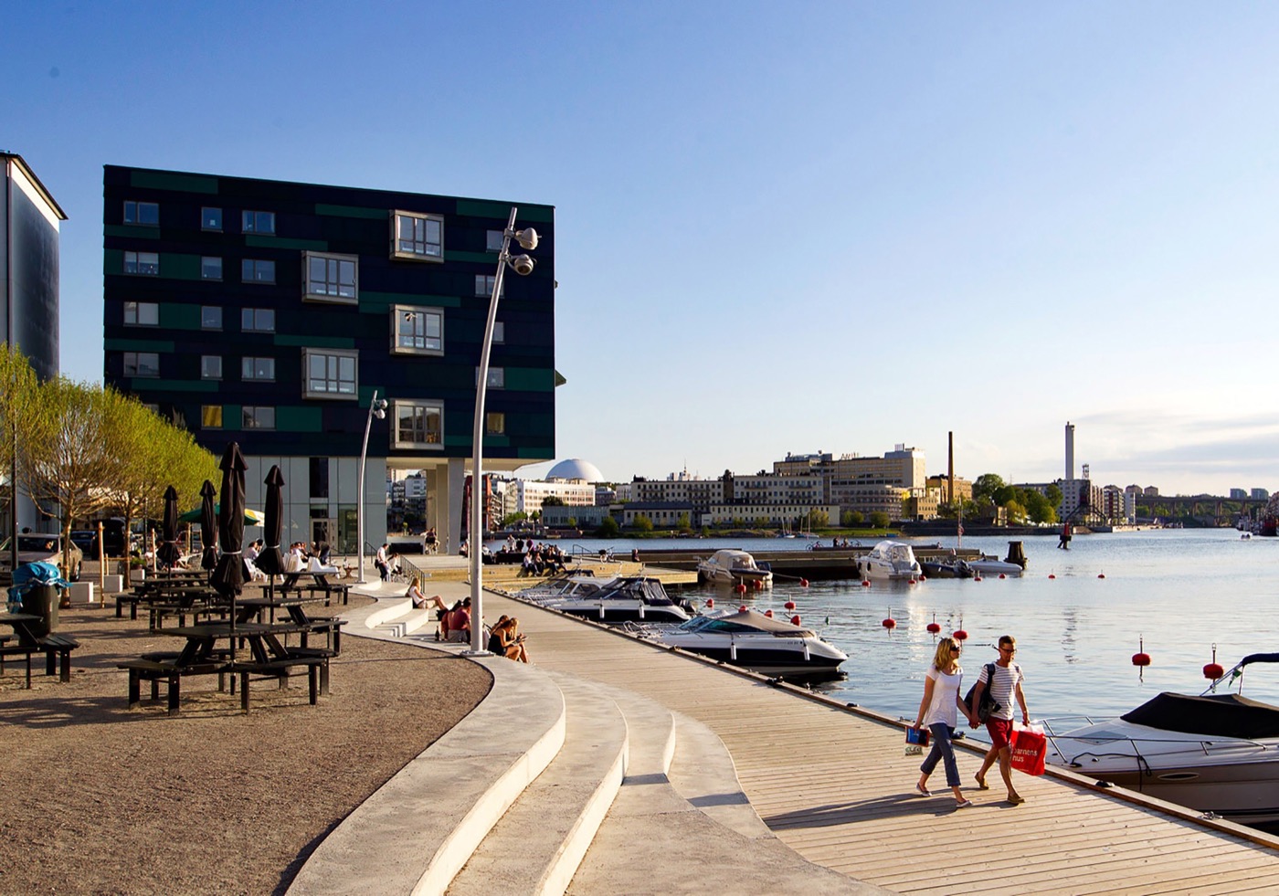 瑞典斯德哥尔摩亨利克斯达尔港区的活力滨水空间设计-13