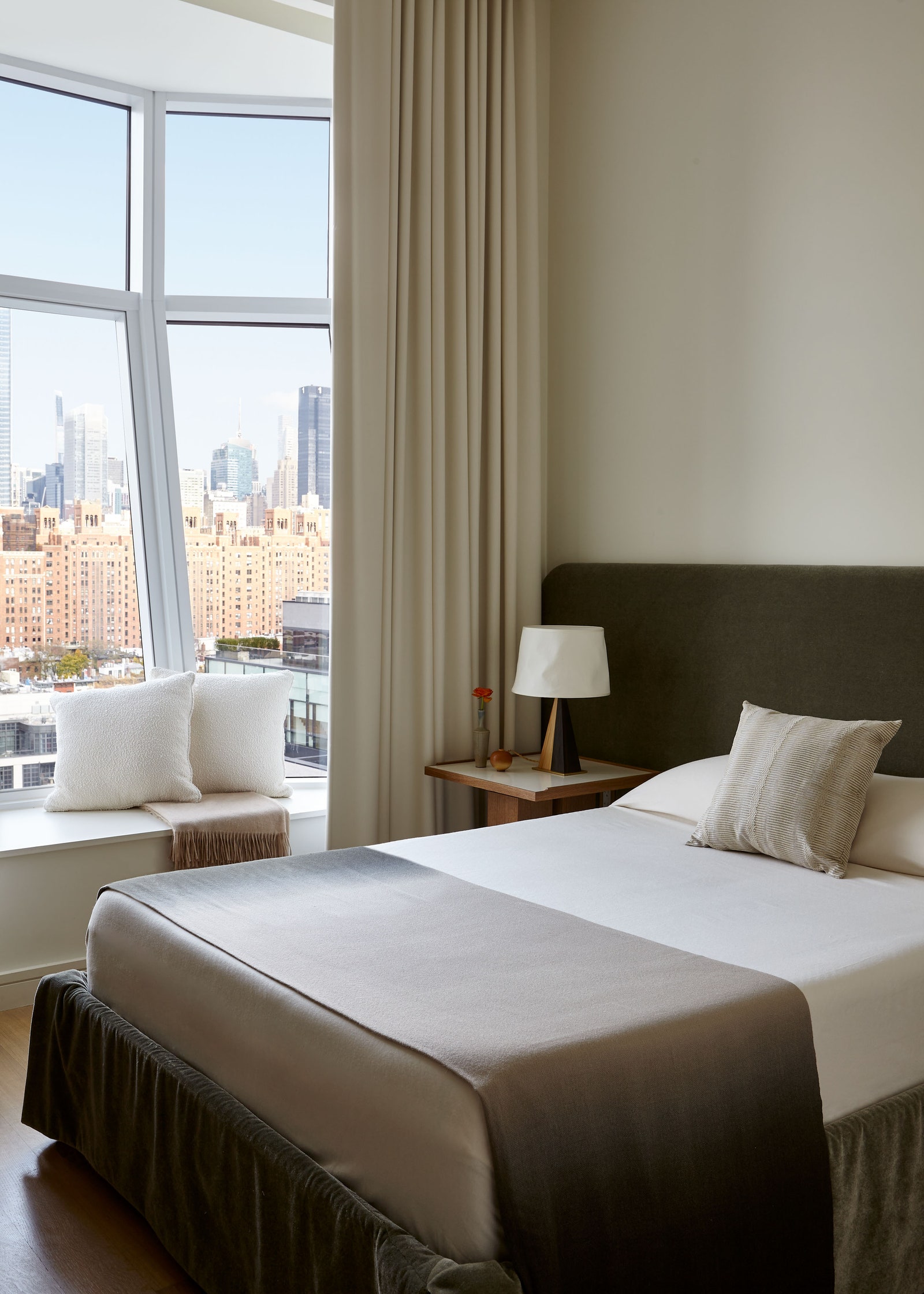 纽约"灯笼屋" | 维多利亚风格与现代艺术完美结合的奢华公寓-13