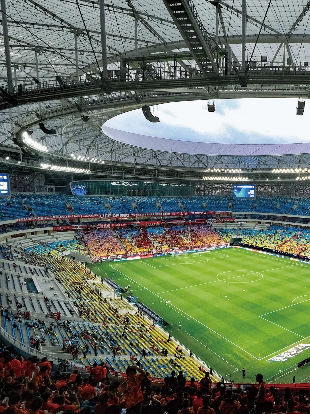 成都凤凰山体育公园丨中国成都丨HKS+中国建筑西南设计研究院有限公司-1