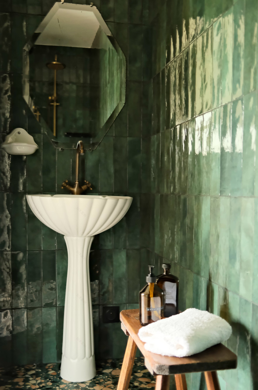 法国 Le Moulin 度假别墅丨Hauvette & Madani 设计与建筑工作室-19