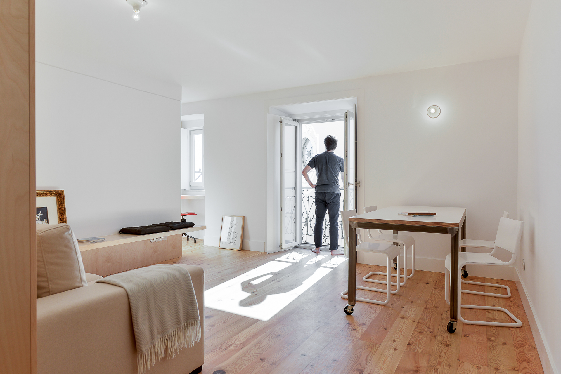 迷宫般的公寓空间，自然与室内和谐相融-6