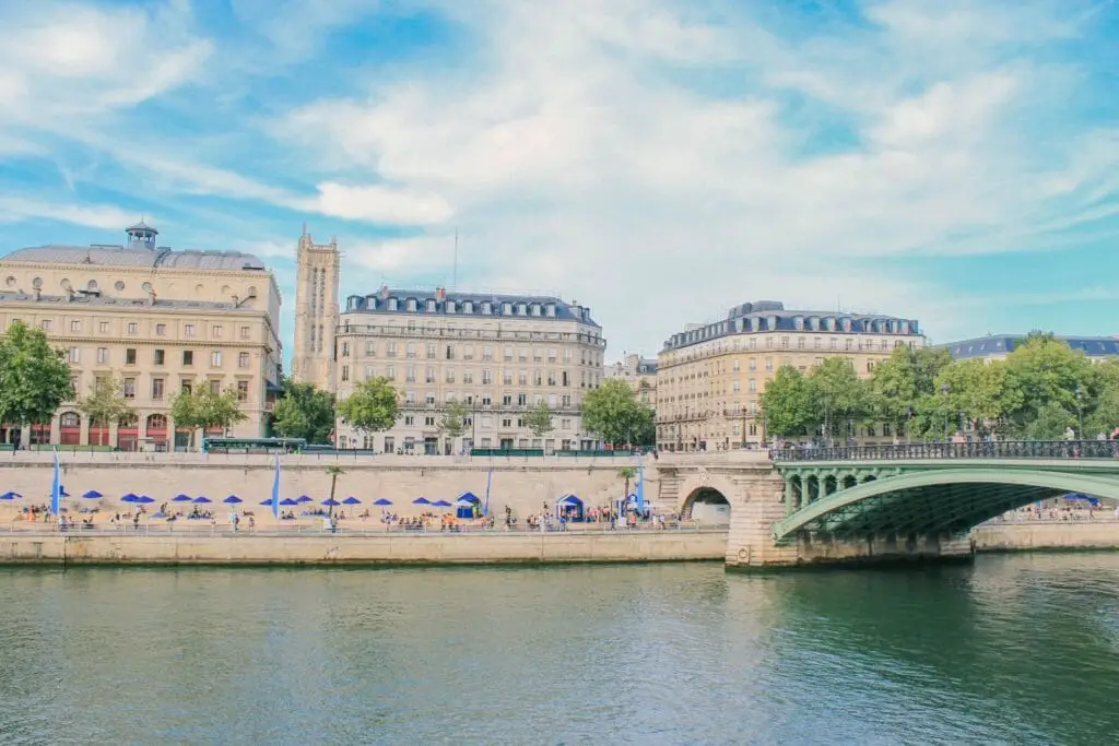 左岸不再沉睡:一条会涨潮的河,怎样重塑巴黎的日常?-63