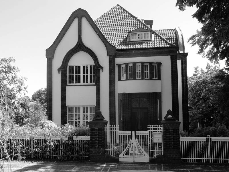 未明确提及（涉及多个建筑项目）丨德国达姆施塔特-63