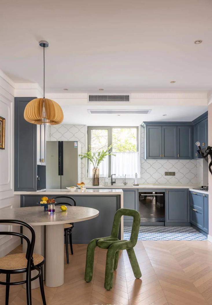 蒙德里安式艺术之家-25