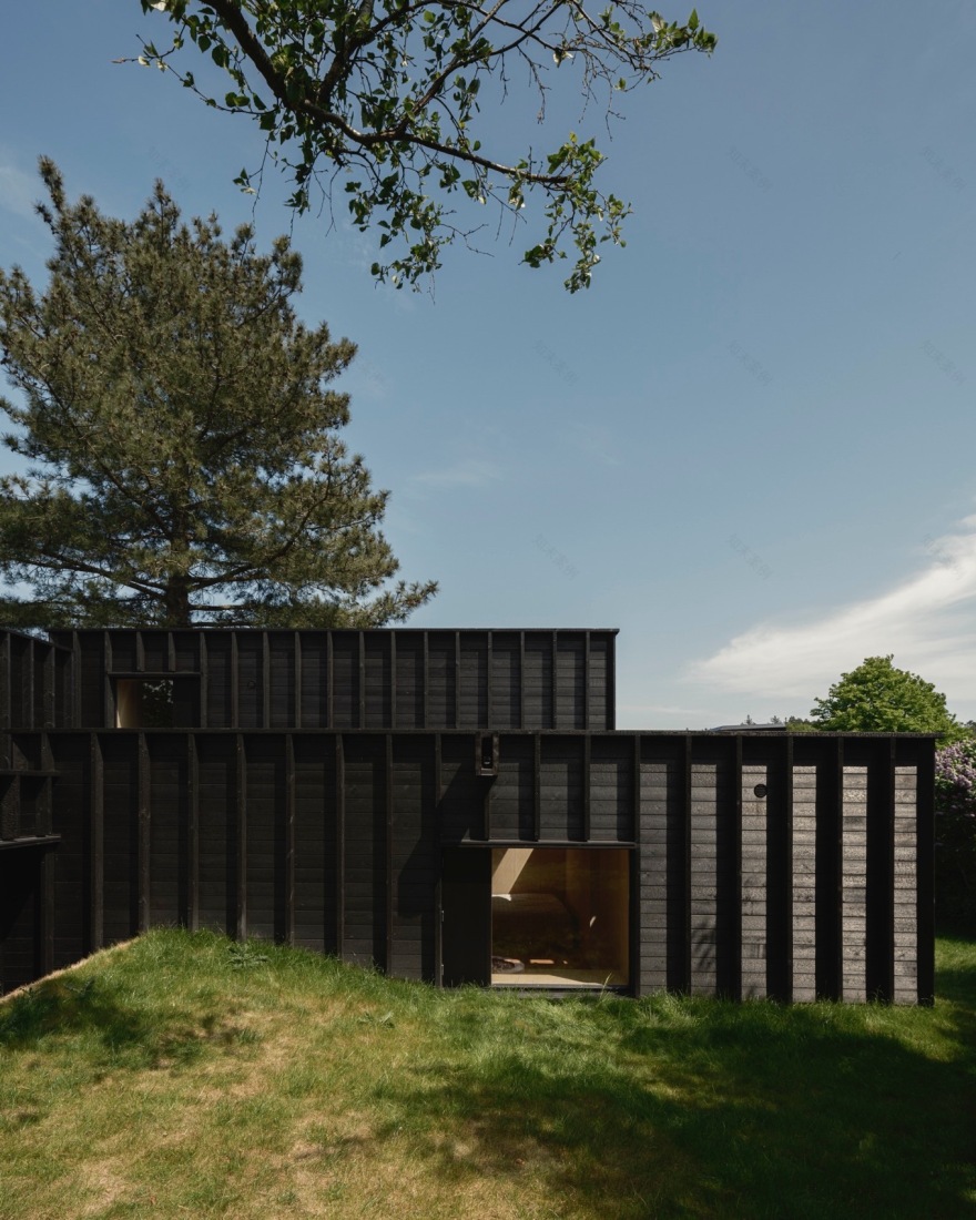 隐藏中庭住宅丨丹麦丨Förstberg Ling-29