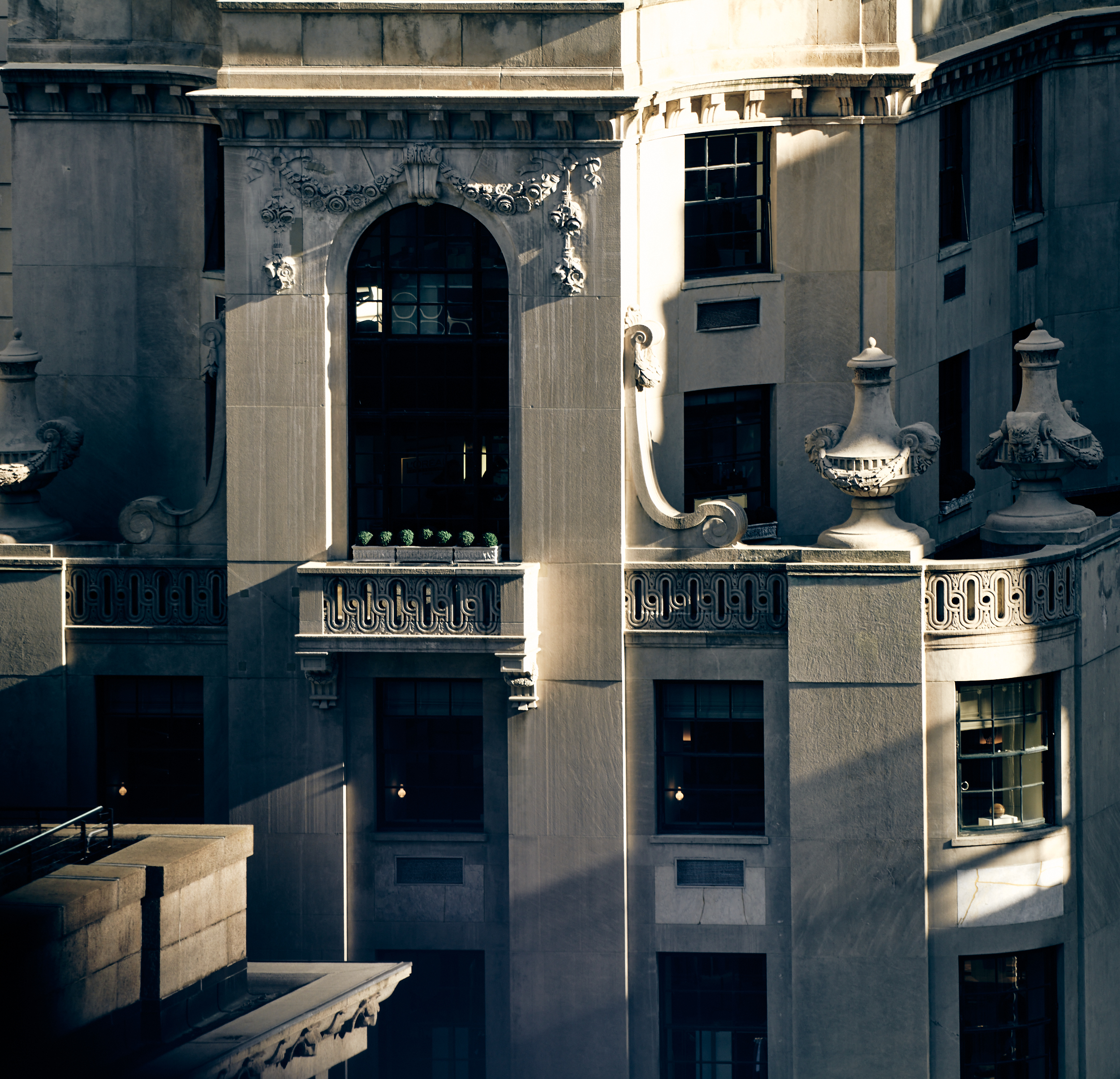 Building Beauties in Big Apple (1)-3