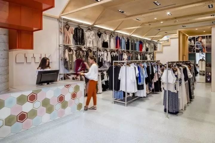 【77期】1月16日 最新创意零售空间设计-14