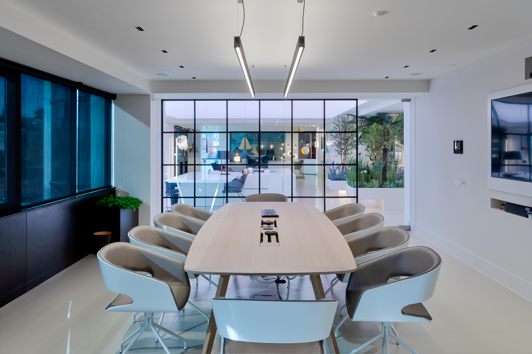 金比例集体建筑 · 灯光展示空间-13