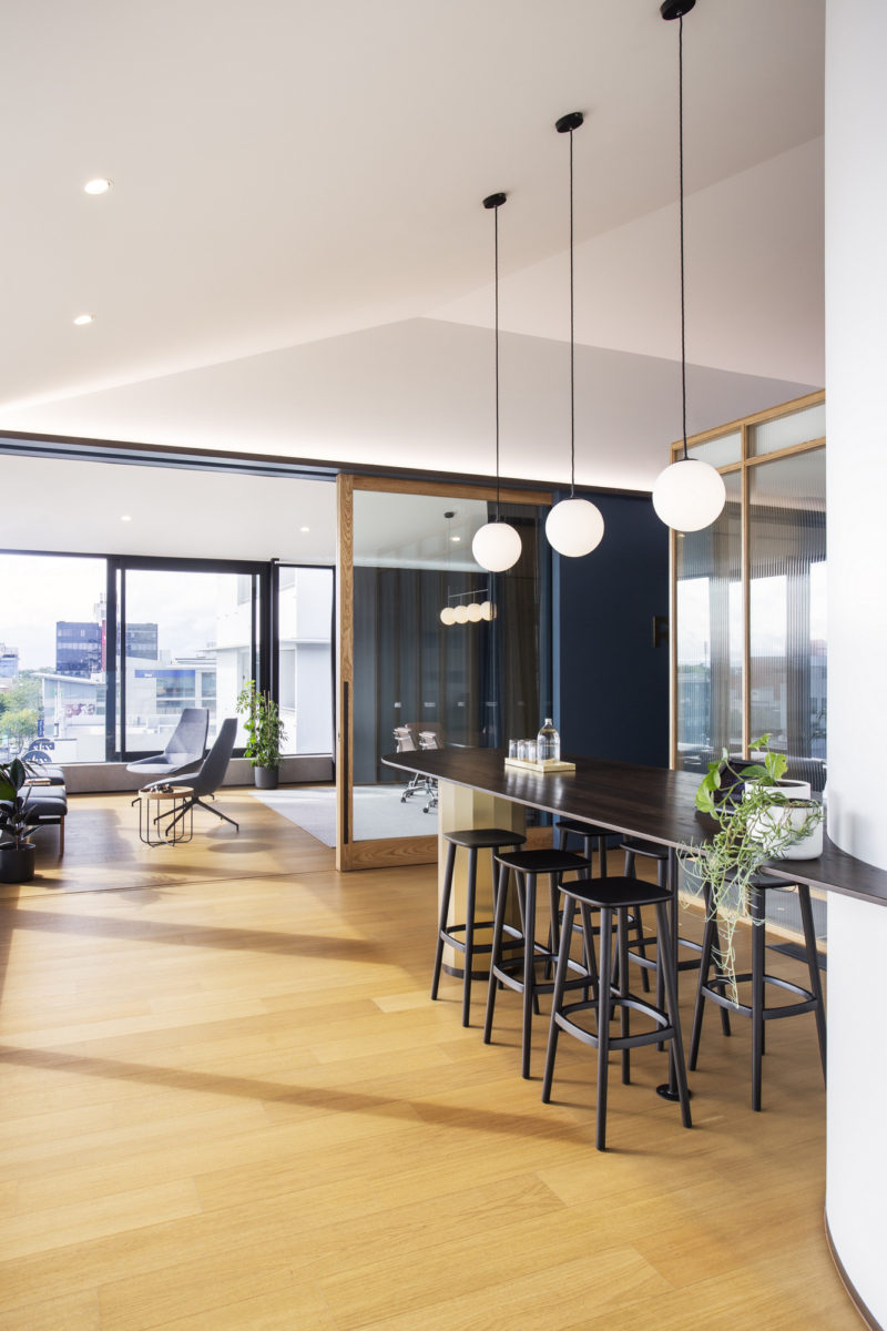 新西兰河畔法律 Chambers 办公室设计-9