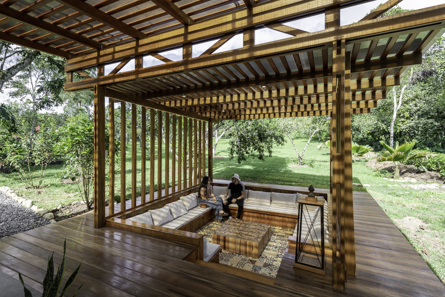 厄瓜多尔生态休闲区·废旧水塔的华丽变身丨Urdiales Estudio de Arquitectura-25
