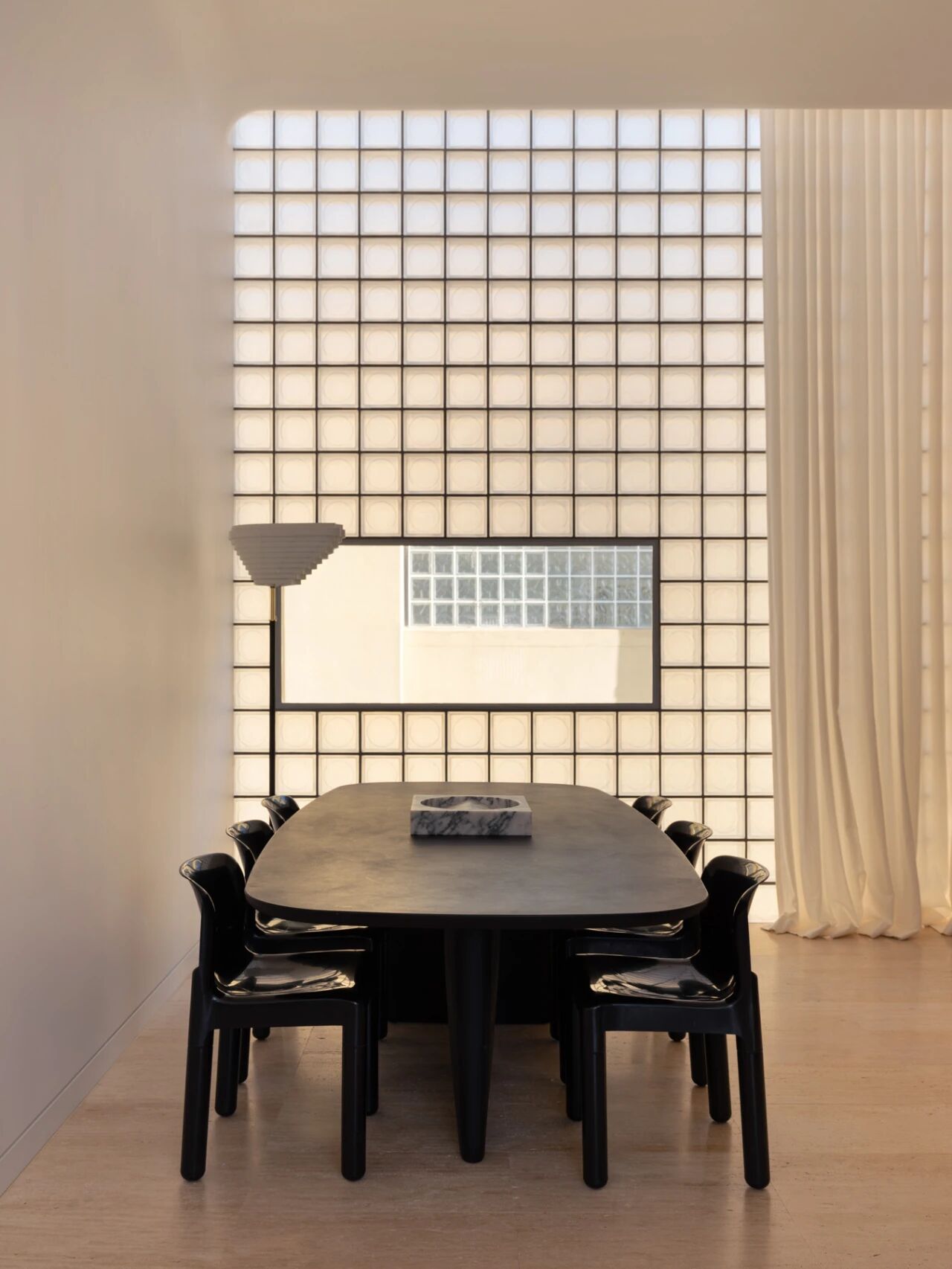 适应性改造的垂直玻璃屋（Laneway Glass House）丨澳大利亚悉尼丨Brad Swartz Architects-16