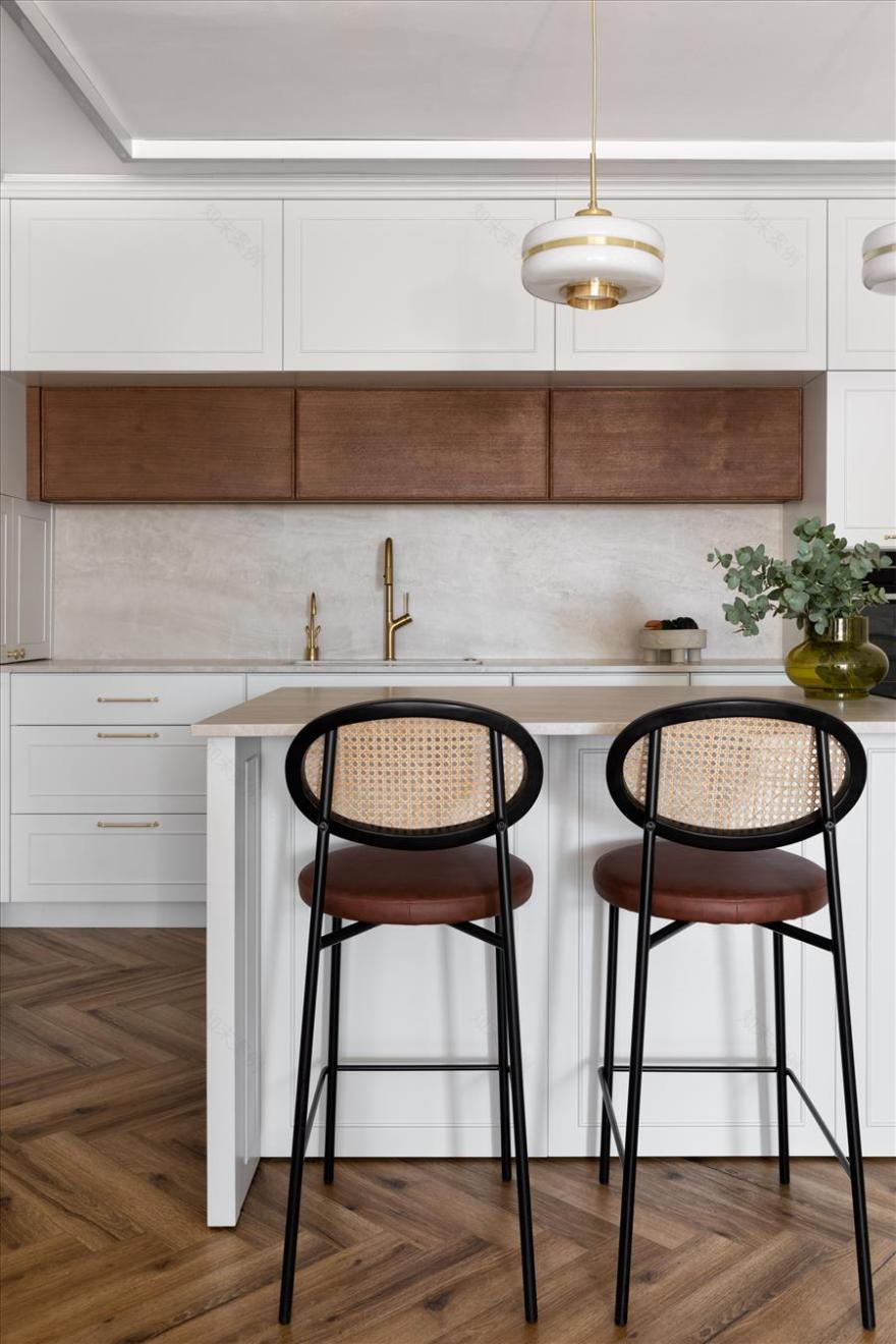 אושי דר | עיצוב פנים דירה 5 חדרים בצור יצחק - PICKINTERI-11