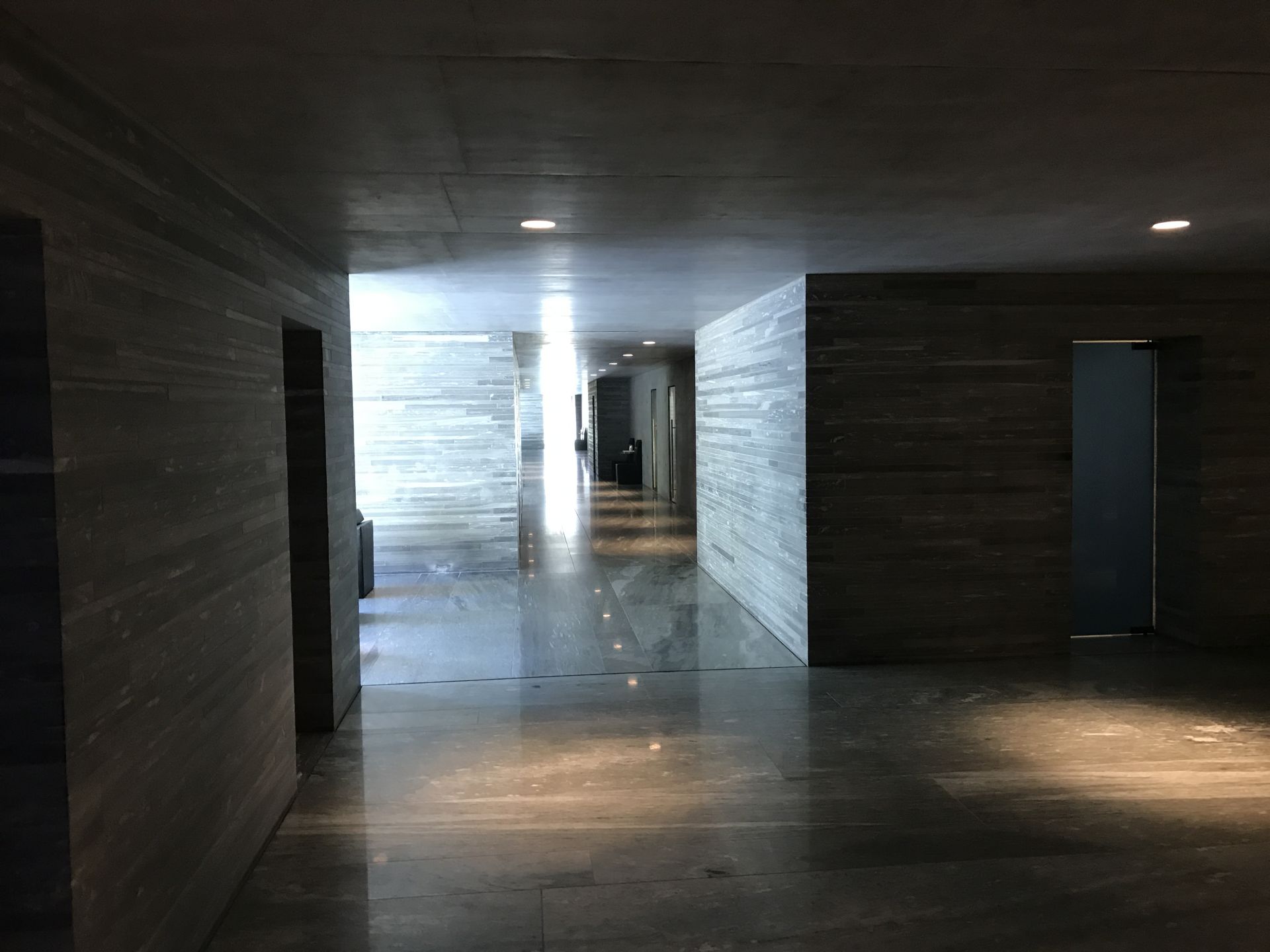 瓦尔施的温泉设施 (Therme Vals),7132酒店丨瑞士丨彼得·卒姆托（Peter Zumthor）-40