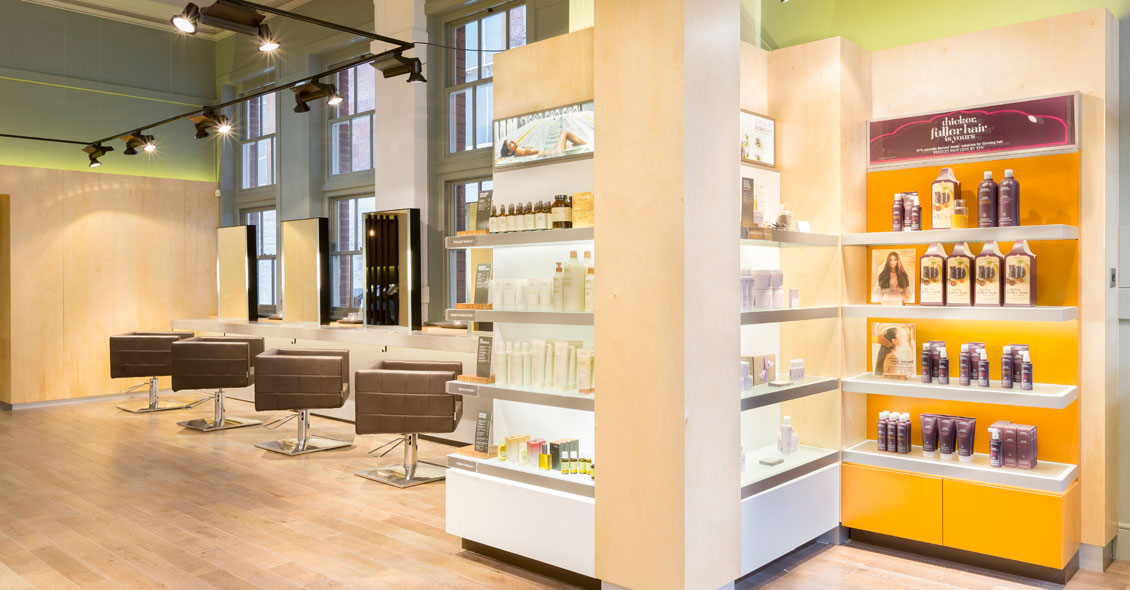 英国埃特镇的艾梵达生活方式沙龙丨英国埃克塞特丨Salon Designers Reis Design-6