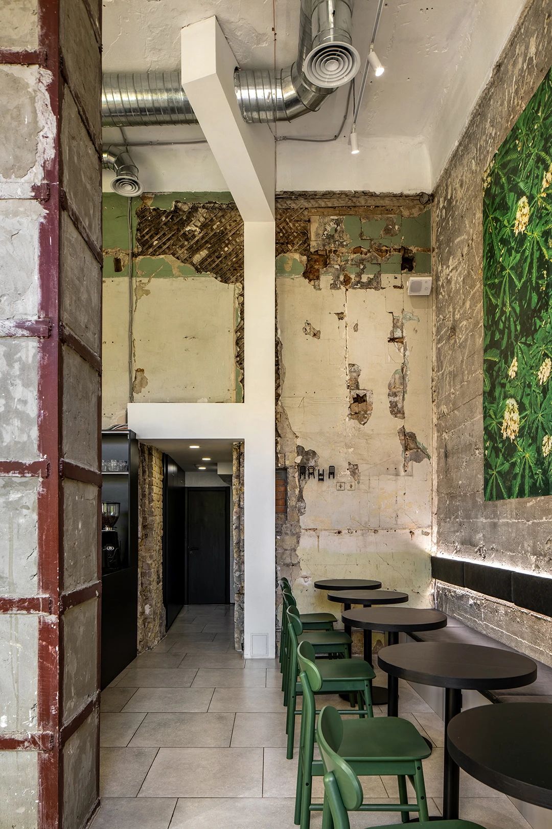 自然优雅的 450㎡乌克兰简约别墅设计-36