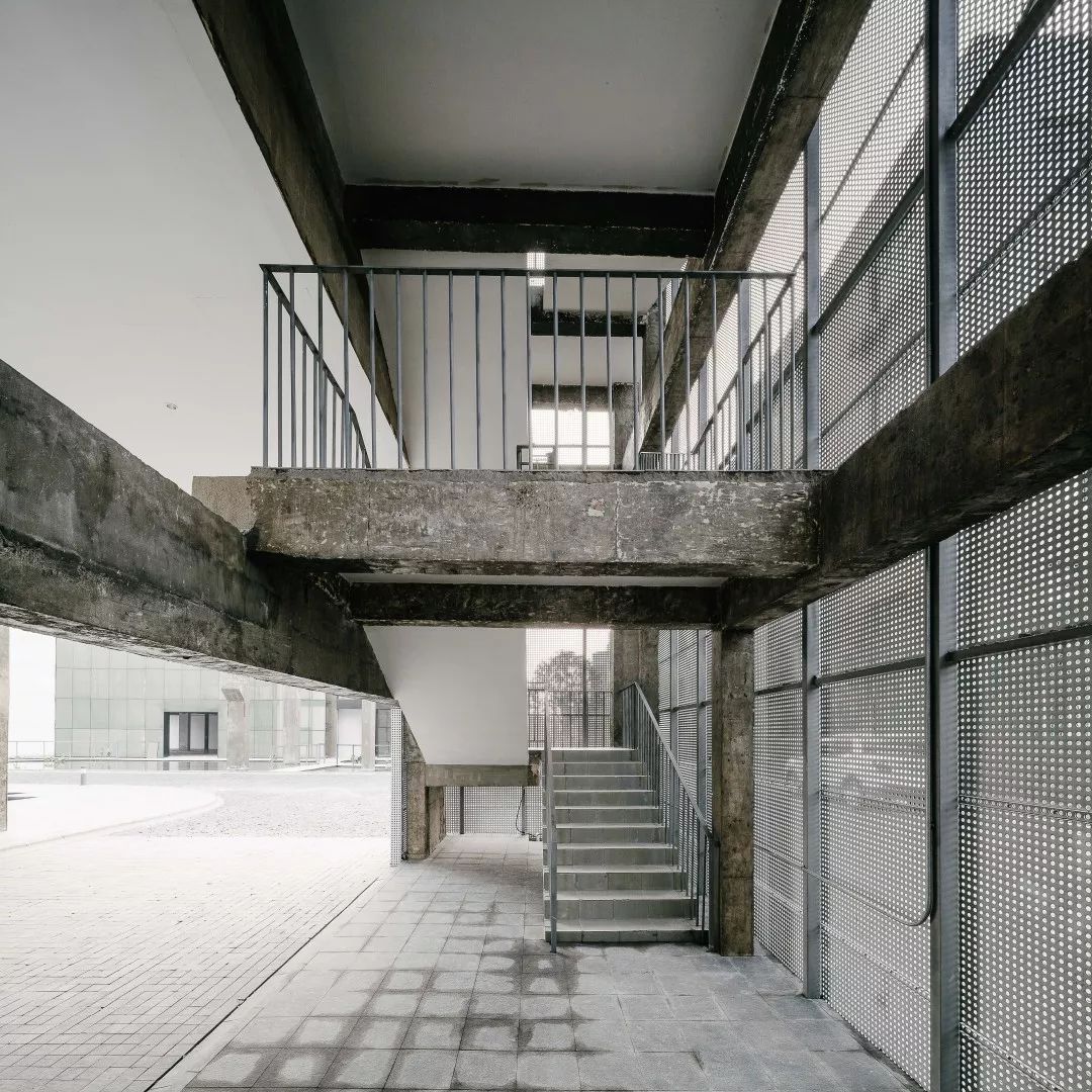 申窑艺术中心二期 | 弧线重构空间,陶瓷碎片般的建筑美学-103