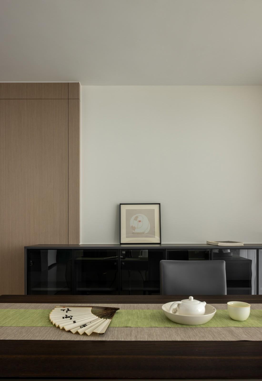 黑白灰邂逅原木色的家-22