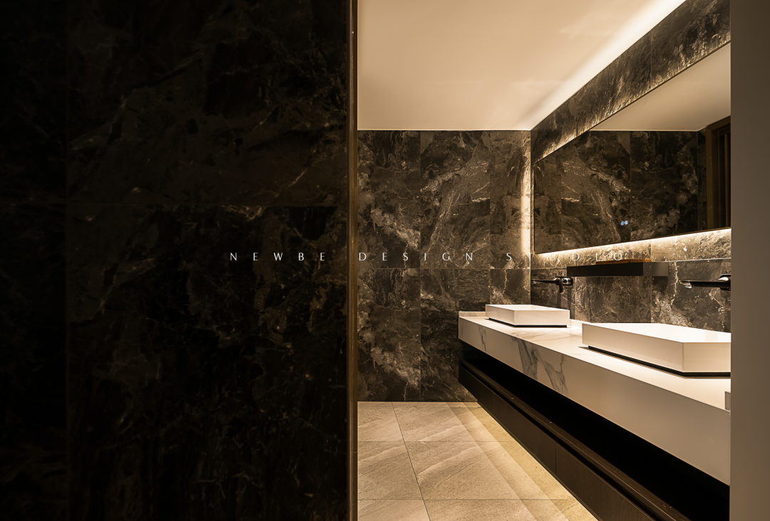 现代轻奢复式住宅丨陈丽娟,江怡君-48