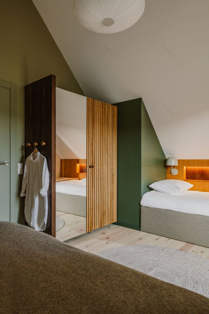 Szumilas Superior Cottages | 融入自然的现代化别墅设计-41