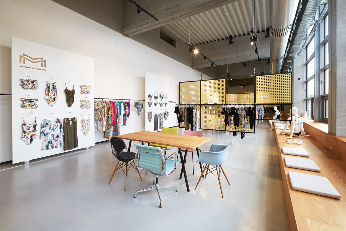 欧洲顶级泳装品牌 showroom，灵活多变的空间设计-0