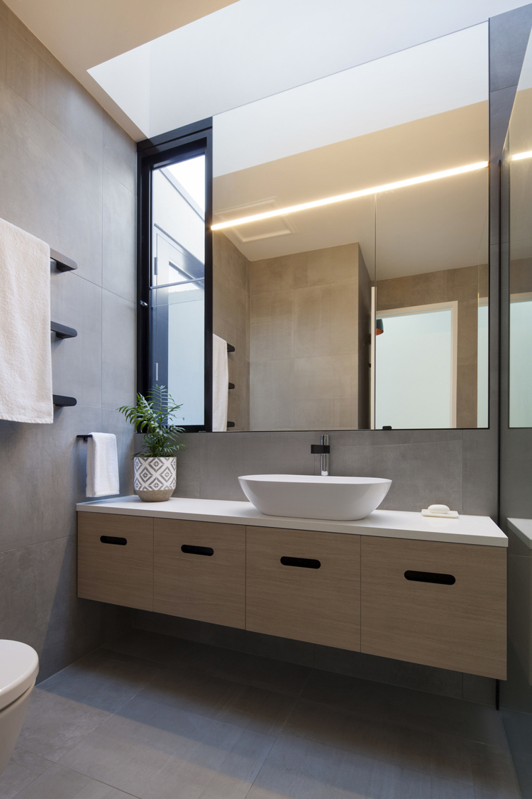 Looking glass Melbourne-16