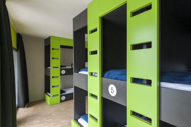 ‘Het Licht’建筑改造为青年旅社项目丨比利时-7