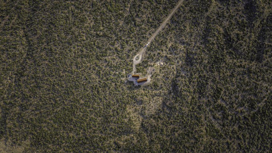 Andes 山脚的石屋 · 荒漠中的生态庇护所-25