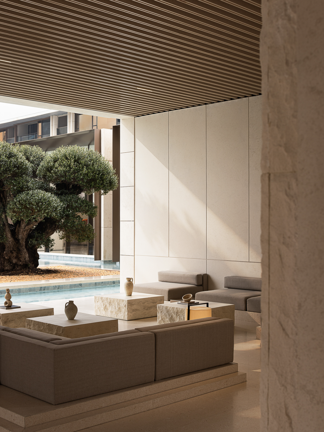 中天海威·璟逸丨中国杭州丨建筑设计为九米设计,室内设计为CCD郑中设计-26