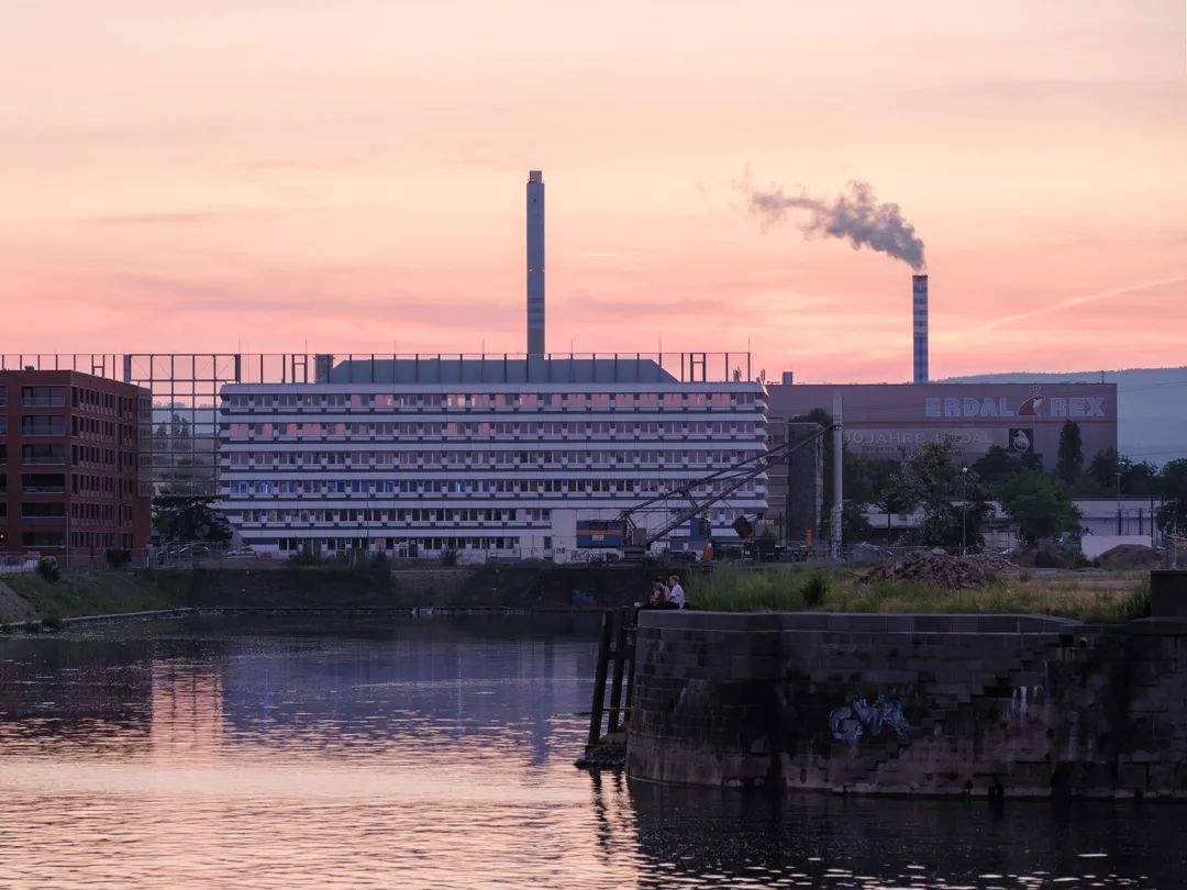 ZigZag 大楼丨德国丨MVRDV 和 morePlatz-51