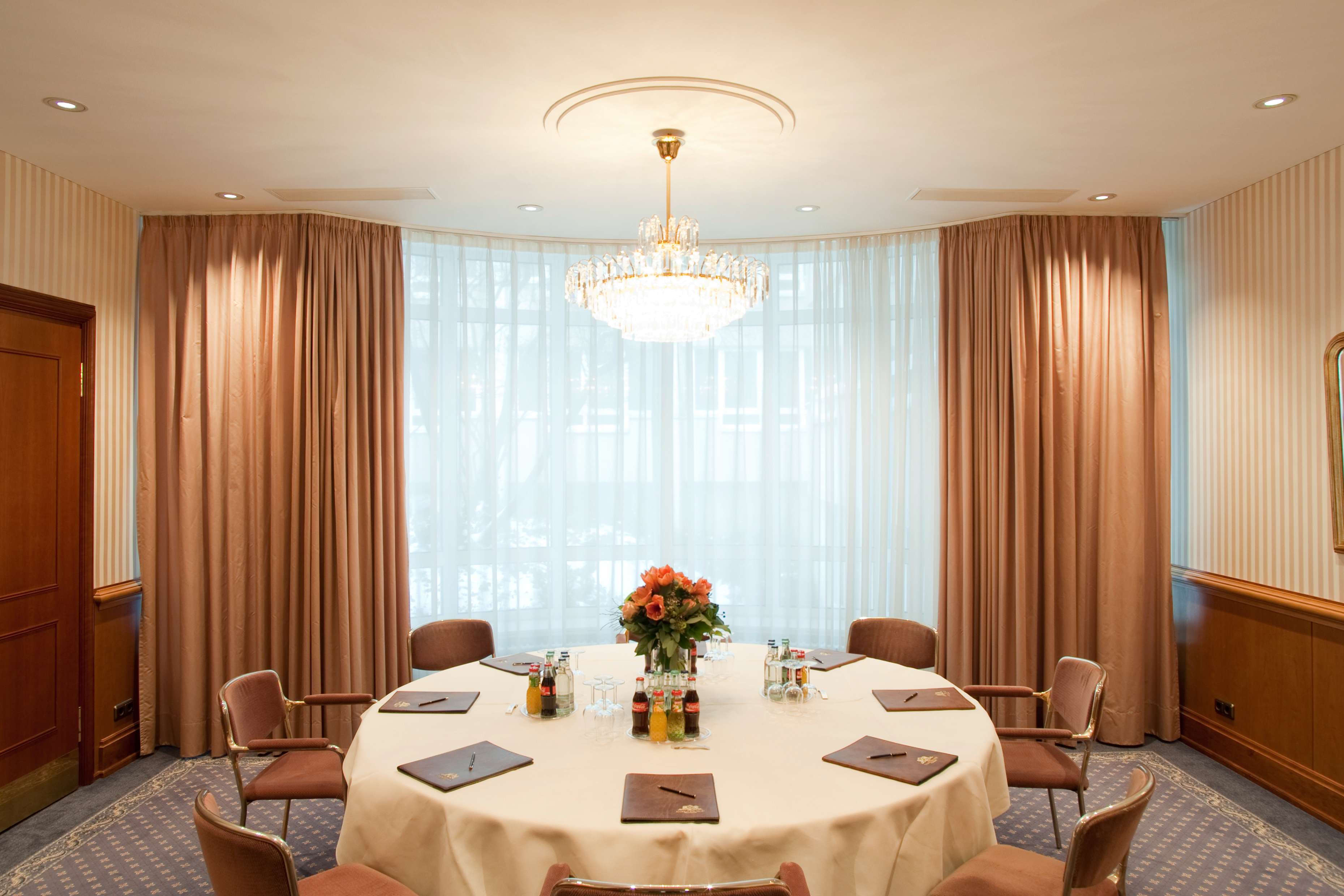 德国威斯巴登纳索尔霍夫酒店-24