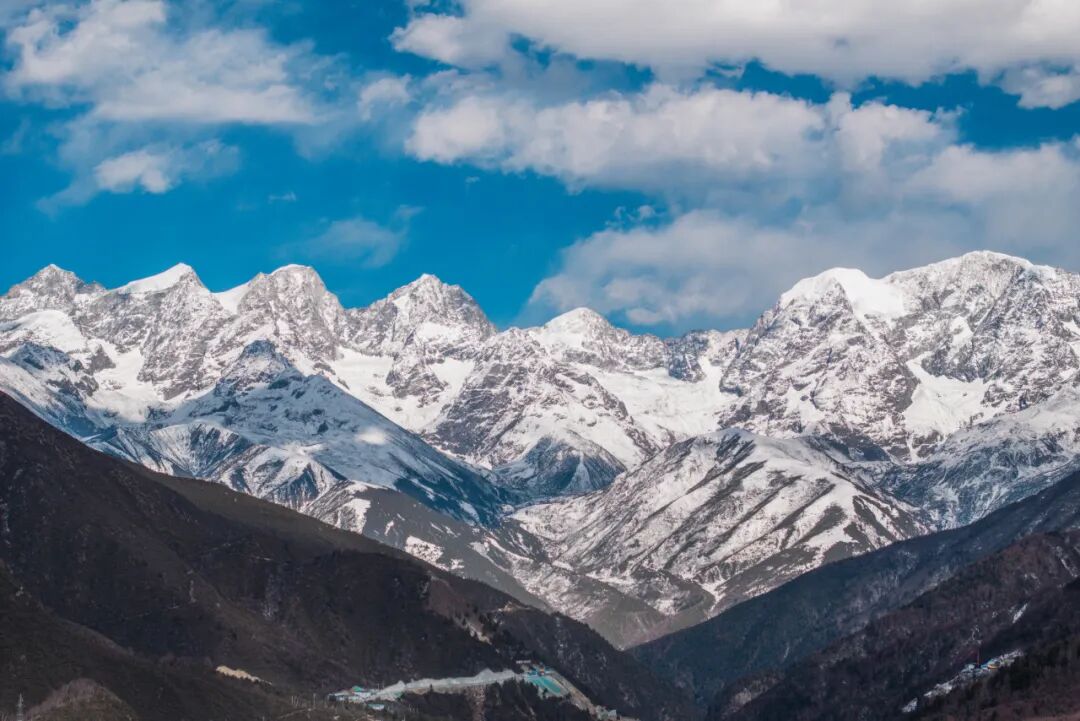 铁骨仁心故事丨陈云：稀薄的空气与密集的难题-14