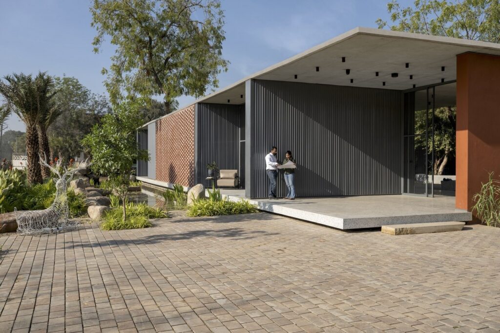 房地产开发营销办公室及工程师工作空间丨RA Design Studio-9