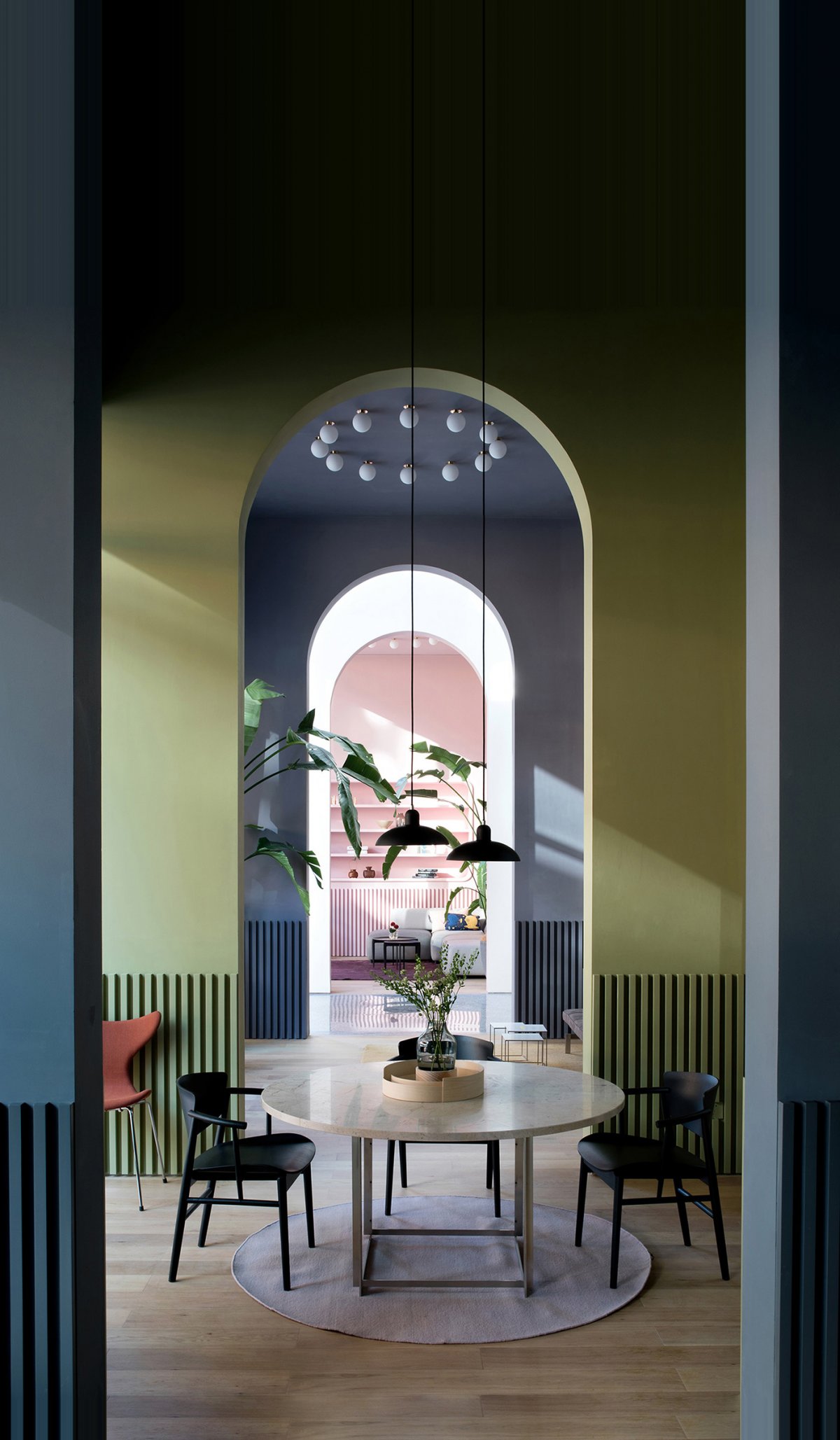 西安 Fritz Hansen 旗舰店,百年品牌融合古老建筑-18