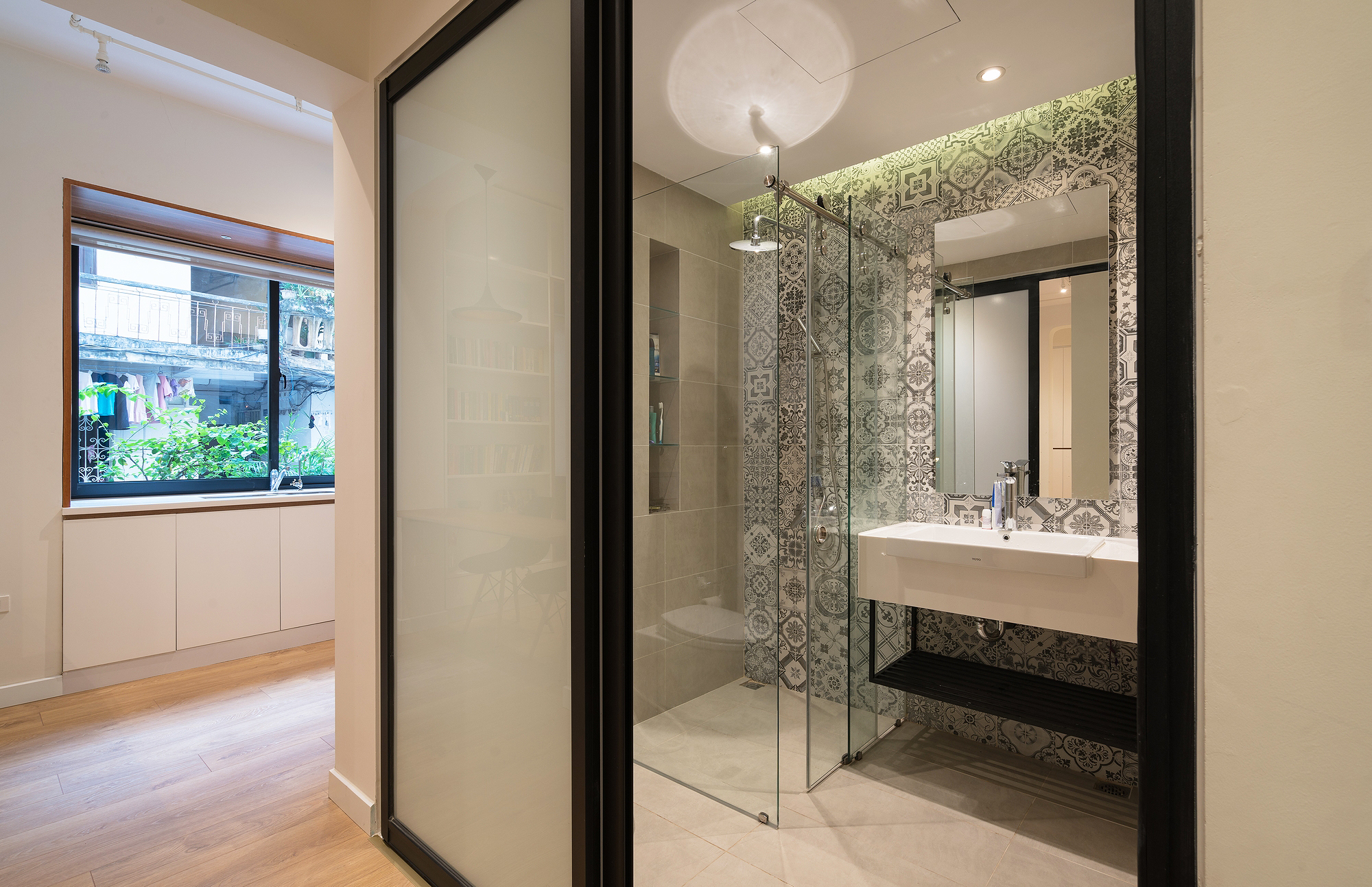 越南河内旧楼翻新，Idee Architects 打造明亮舒适家居空间-10