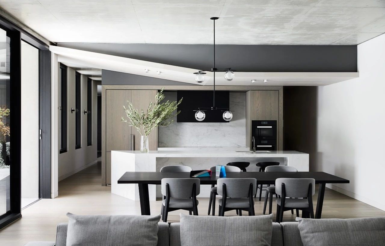 简约黑、简约灰、简约白，哪种你更喜欢-6