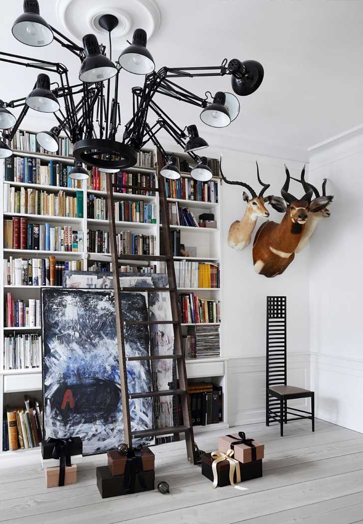 黑色圣诞树助力丹麦哥本哈根公寓独特设计-12