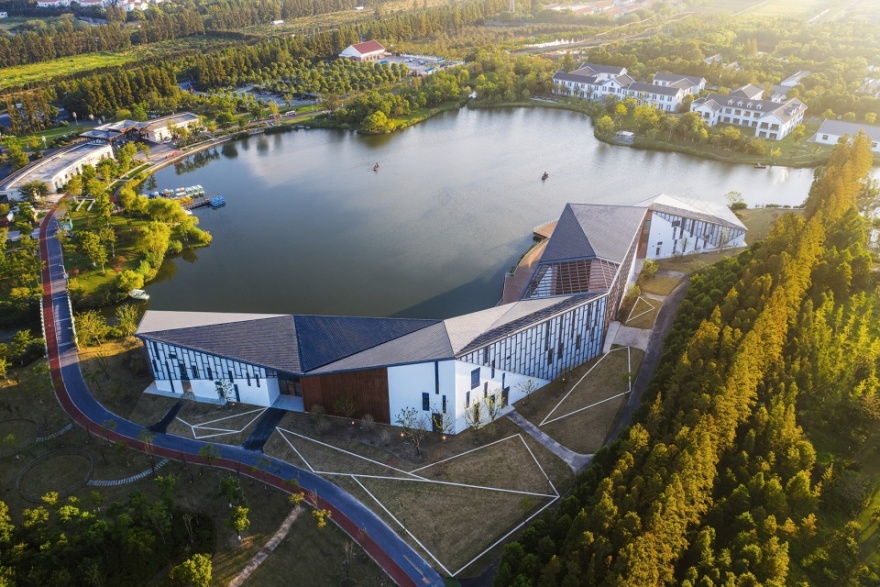 上海长兴岛郊野公园游客中心——自然与人文的和谐共生-17