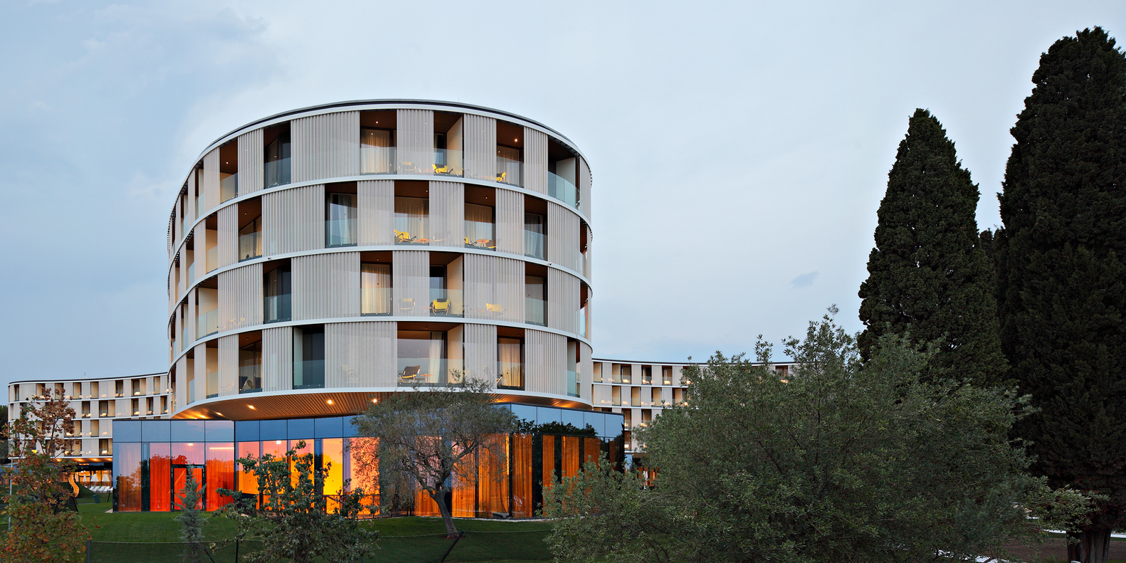 Hotel Amarin STUDIO UP-72