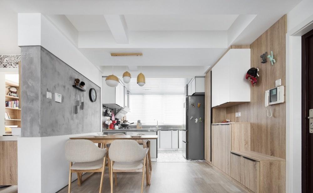 简约原木灰调，开放式厨房与绿植打造宜居空间-13
