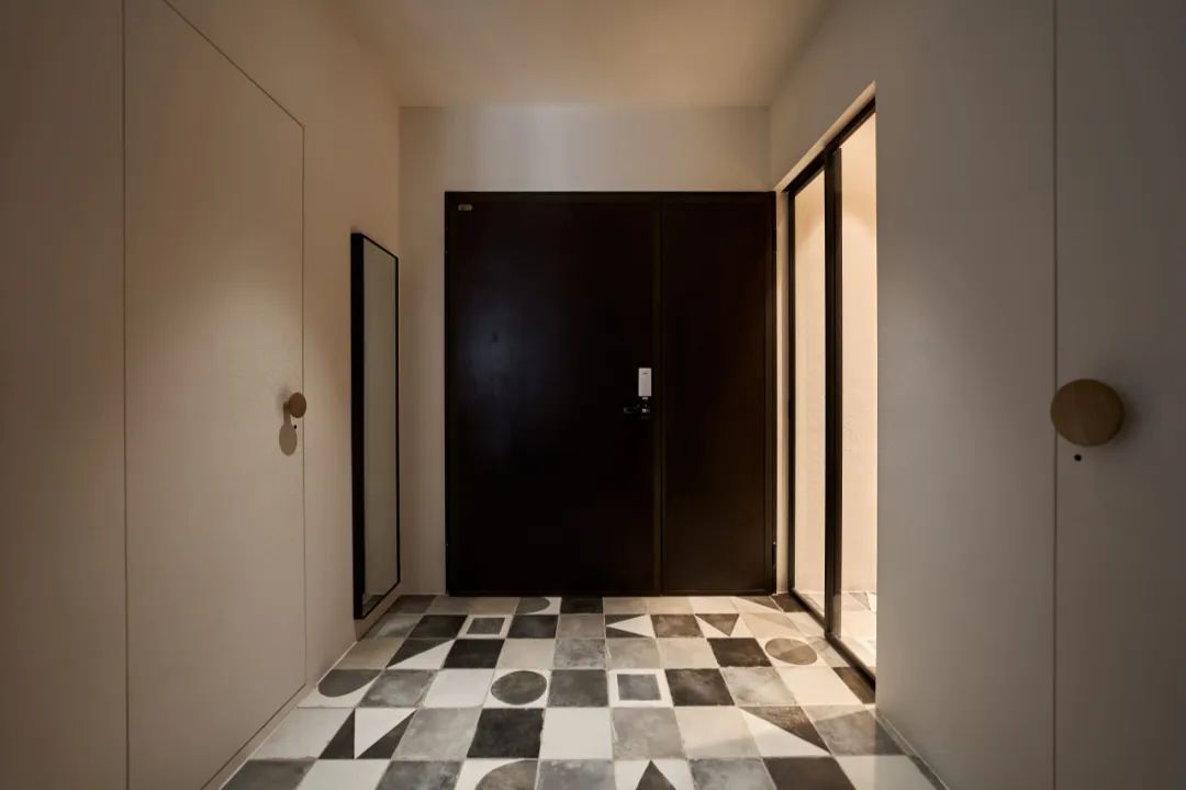 现代黑白灰搭配的北欧风住宅丨工作室-37