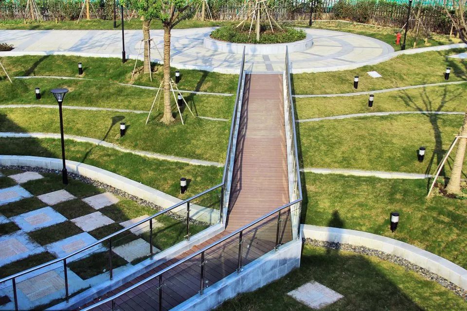 苏州东太湖防汛仓库获德国设计奖 | 融入自然的绿色建筑-36