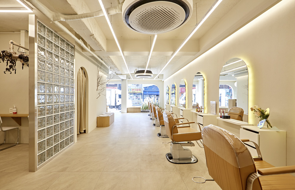 首尔地铁 2 号线厅的 20 平米美容室设计-6