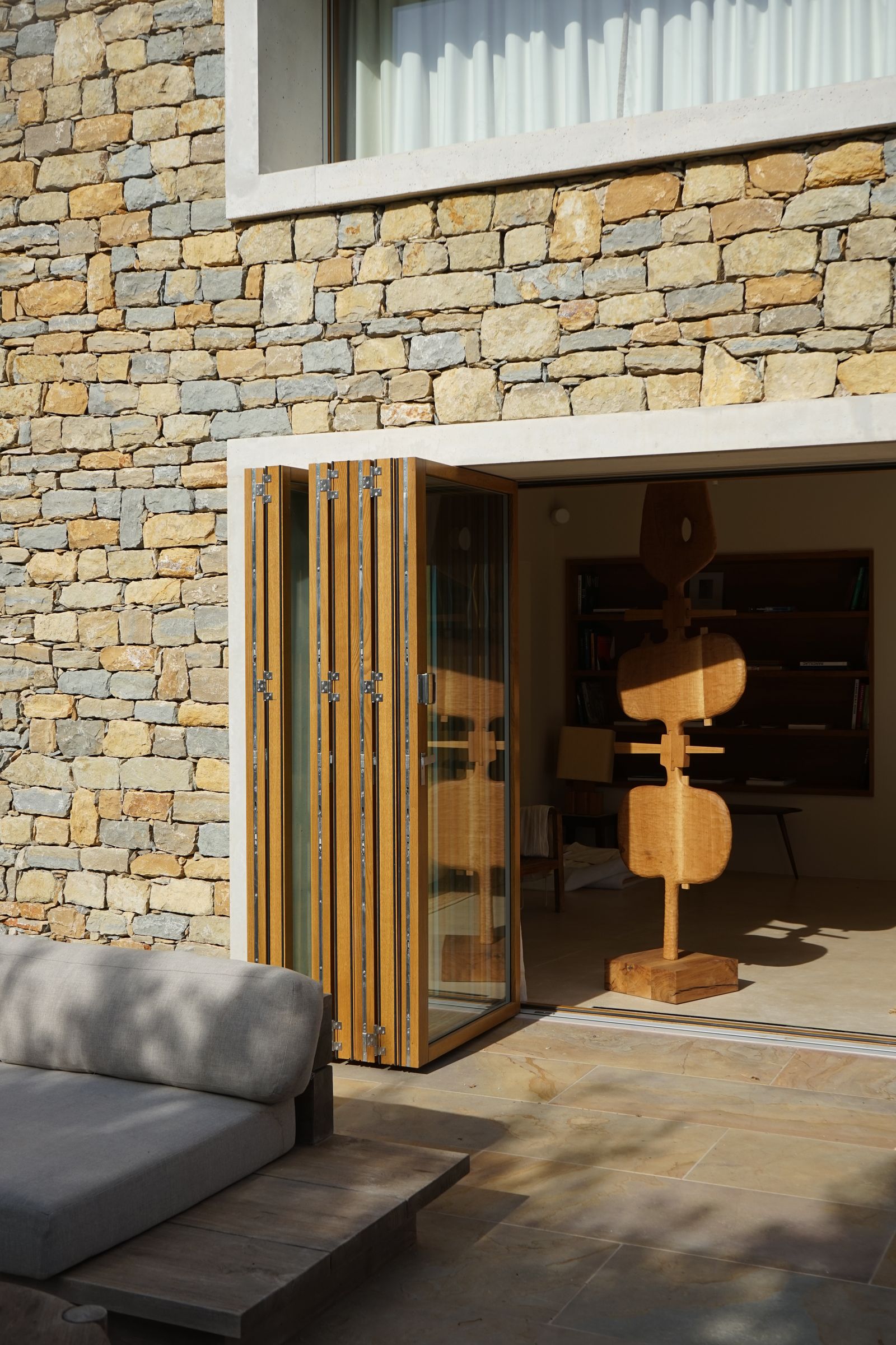 普罗旺斯带镜面泳池的别墅丨法国艾克斯丨Delphine Sauvaget,Vincent Gillier-7