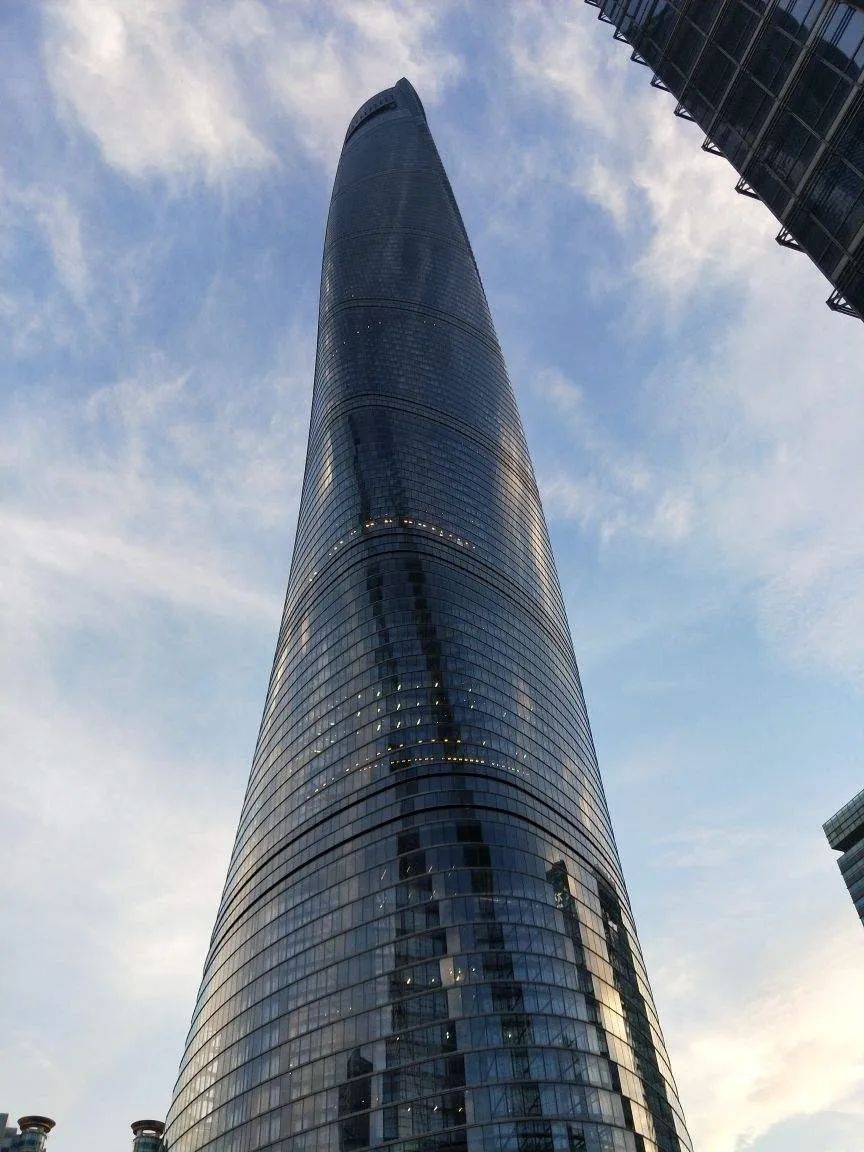 恒大"魔性"足球场 | 建筑大师许家印的"莲花"之梦-22