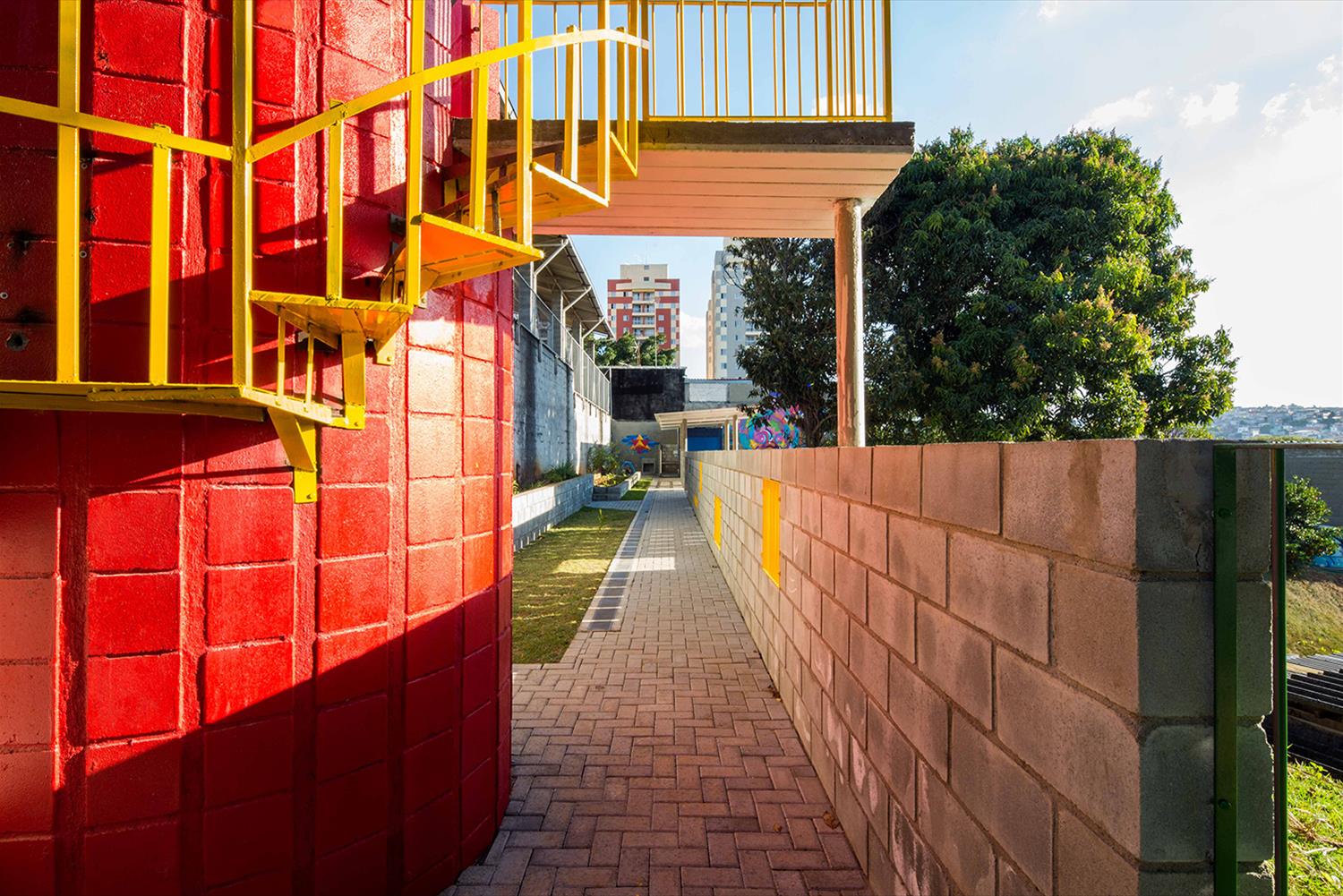 Sinhazinha Meirelles 趣味空间设计-9