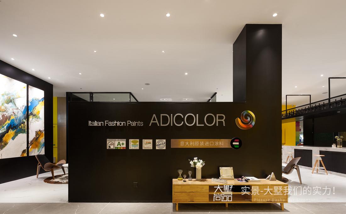 单色涂料打造的艺术空间-34