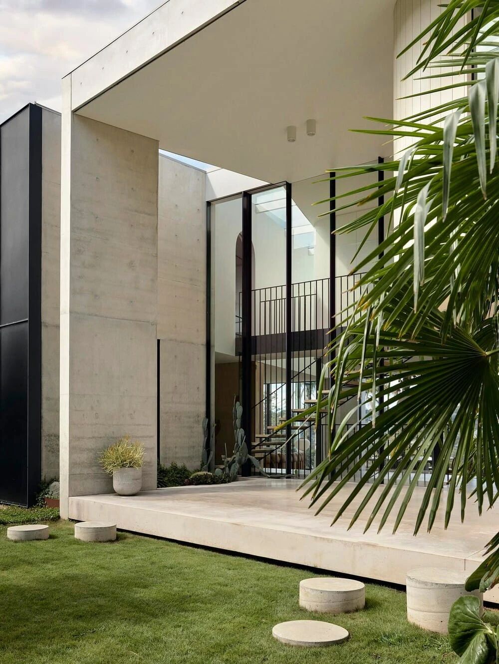 挑空别墅丨澳大利亚悉尼-0