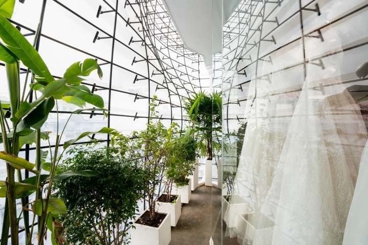 越南胡志明市婚庆大楼·曲线立面与室内星空设计-25